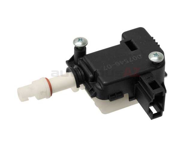 Motorček servo víčka nádrže Octavia HELLA