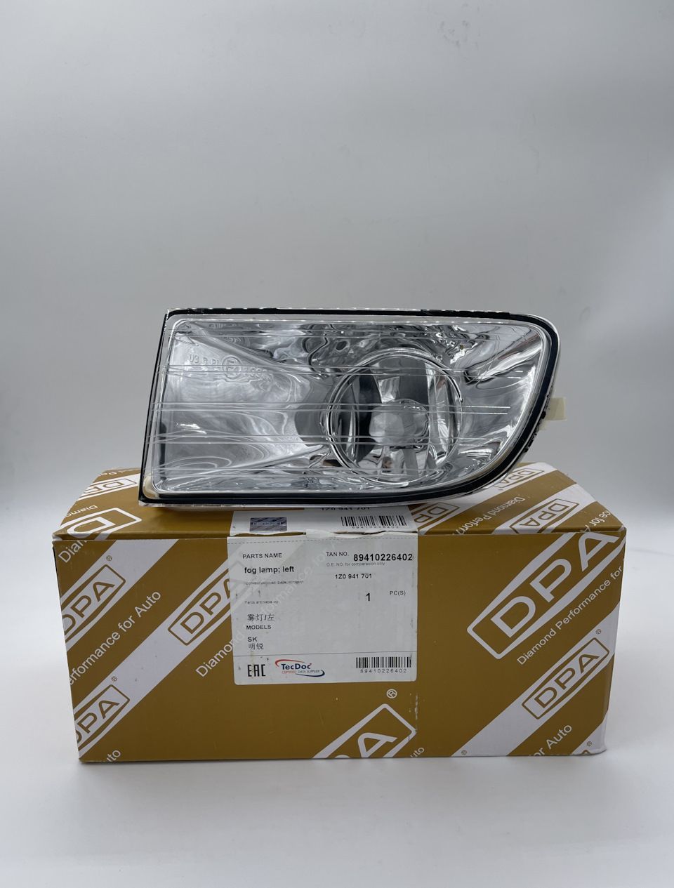 Svetlo hmlové predné  Octavia 2 starý typ, DPA ľavý   