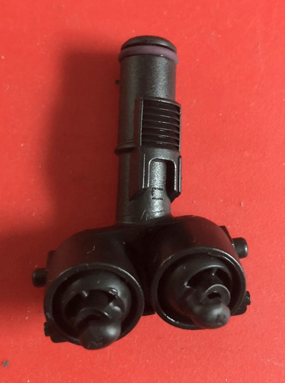 Tryska ostrekovacia svetla Fabia ľavá