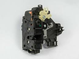 Uzáver dverí Škoda Fabia/Octavia mechanický zadný ľavý